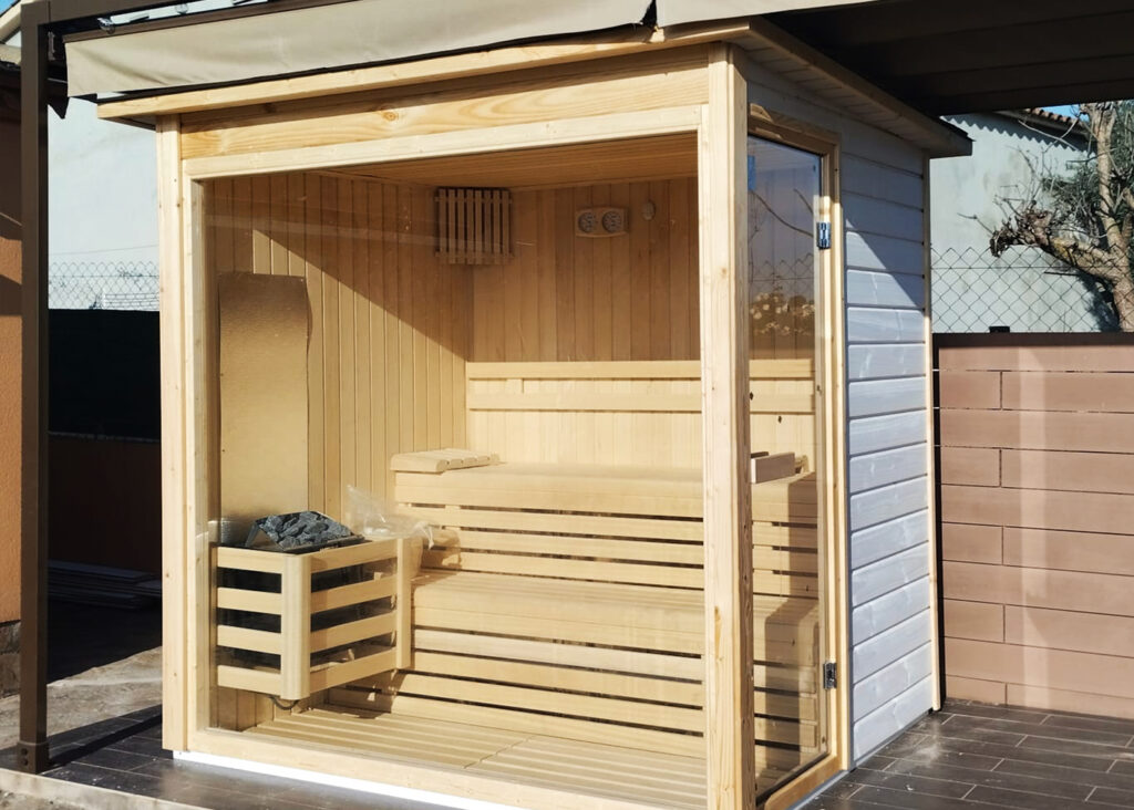 Sauna Exterior 001